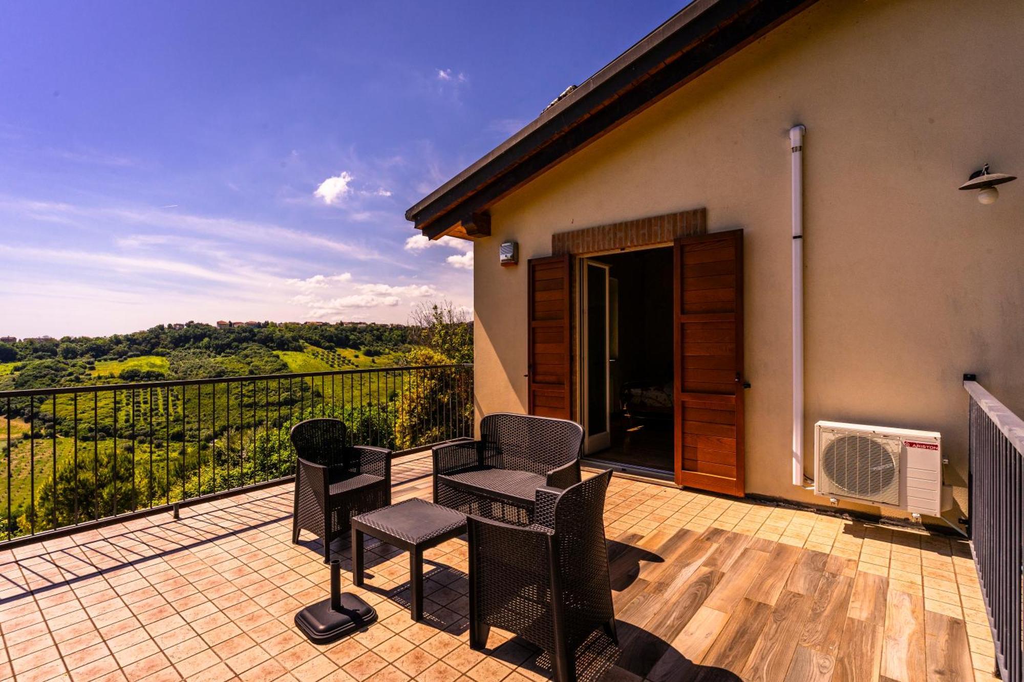 Bed & Breakfast Casa Jo Lapedona Ngoại thất bức ảnh